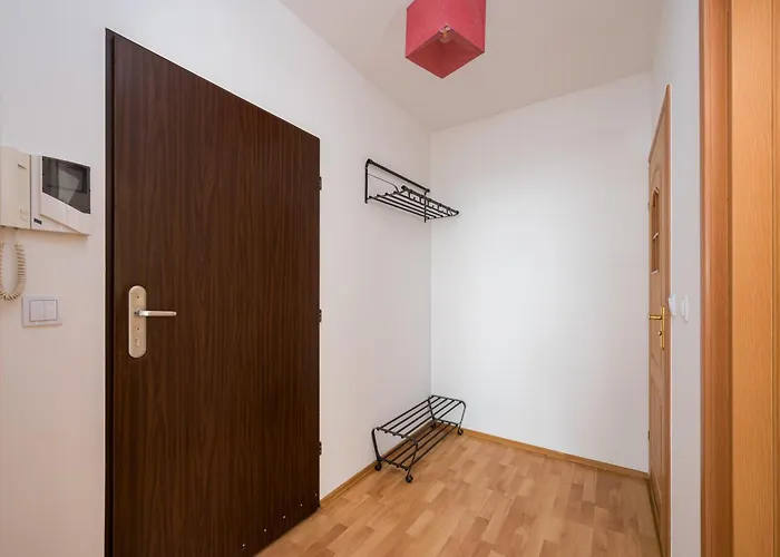 Metro Stokłosy Homely By Bookinghost Apartament Warszawa