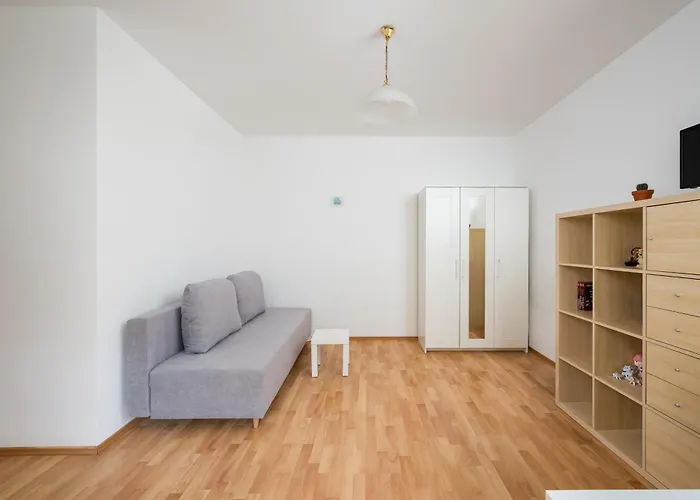 Apartament Metro Stokłosy Homely By Bookinghost